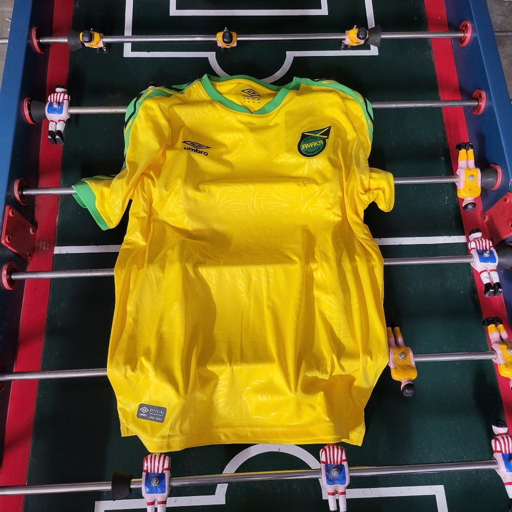 NWT JAMAICA UMBRO 2018-2019 SOCCER JERSEY SIZE M